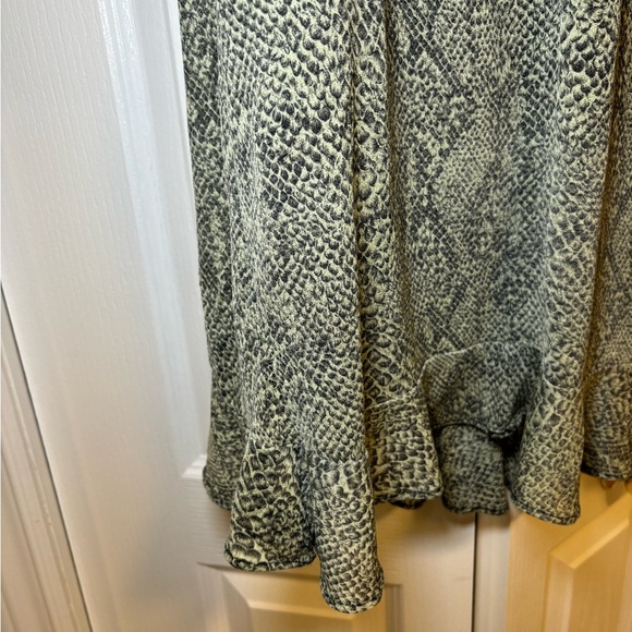 Vintage Y2K Animal Print - Animal Print Green Snake Dress - Picture 5 of 6
